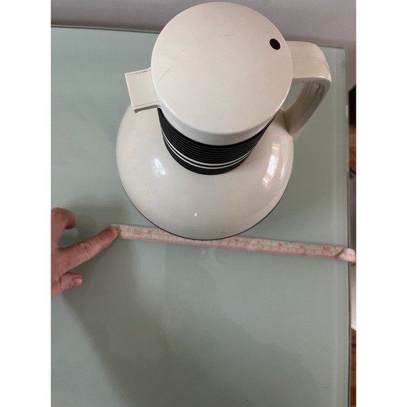 Vintage MCM Corning Thermique Thermal Carafe White Black Ribbed Pitcher - Picture 6 of 9
